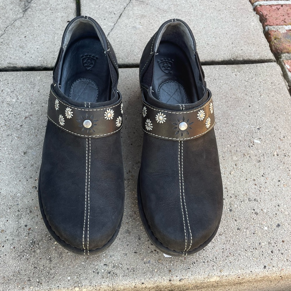 ARIAT Women’s Westlake Brushed Black - Never Worn